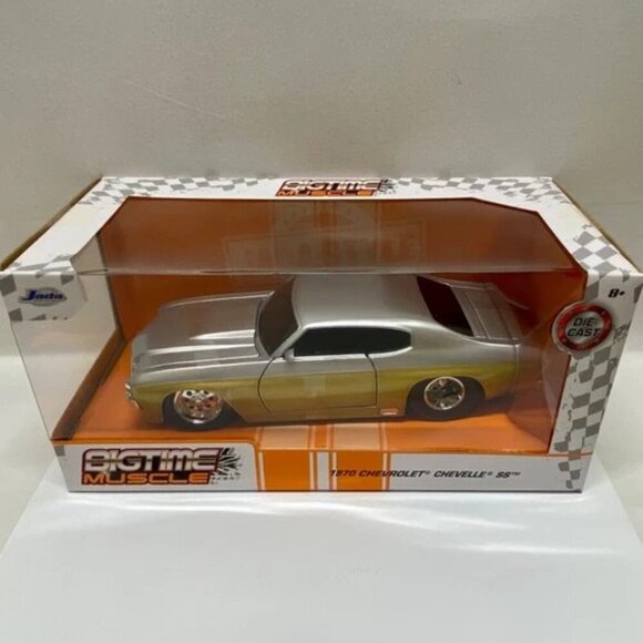 Jada Big Time Muscle 1970 Chevrolet Chevelle SS 1/24 Silver Gold NHRA Die-cast - Picture 2 of 2